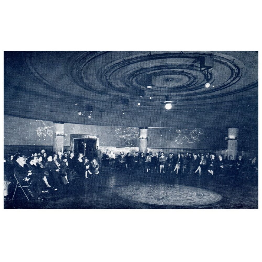 Postcard Chrome era The Hayden Planetarium New York Copernican room Solar System